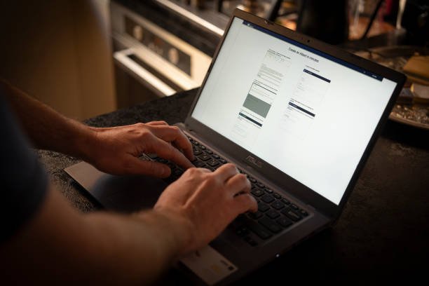 AI-powered coding secures nearly $1 billion in funding, positioning itself as a potential ‘killer app.’