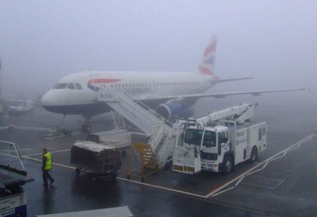 Fog Disrupts UK Airports, Causing Delays and Cancellations