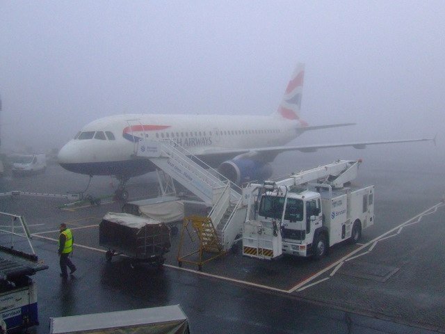Fog flights delay