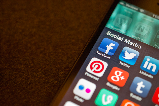 Social Media: A Powerful Tool or a Dangerous Trap?