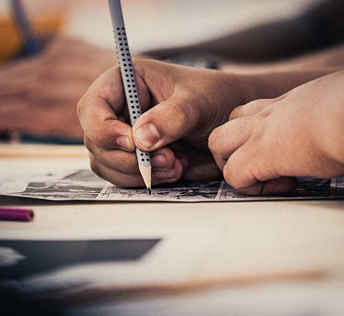A-Level Equivalent English Tests Required For Migrants Under New UK Law