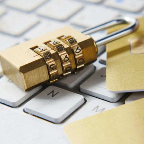 The Legal Battle Over Privacy and Transparency in the Era of Artificial Intelligence