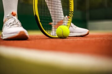 Rain Delays Italian Open Tennis Semifinal Blockbuster in Rome