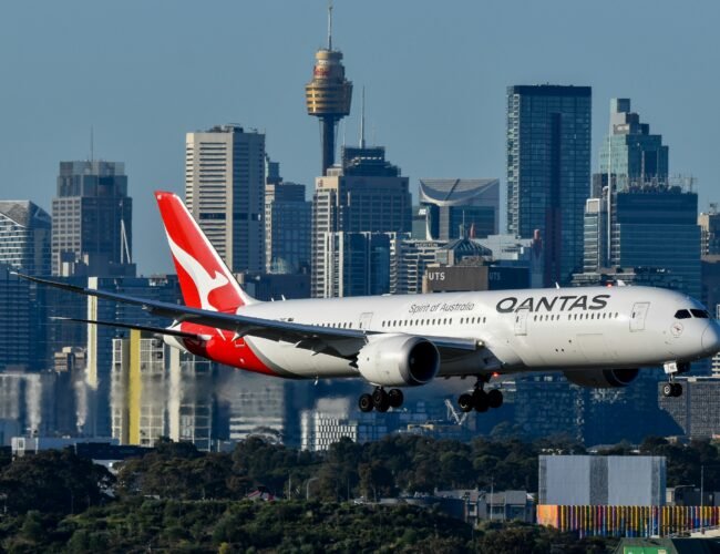 Qantas Freighter Makes Historic First Landing at Western Sydney International Airport