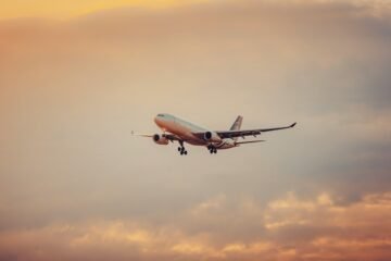 EU Advises Airlines to Avoid Iran, Iraq and Lebanon Airspace Amid Rising Regional Tensions
