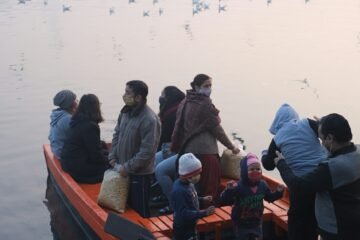 Portsmouth protests erupt after 140 migrants arrive by small boat